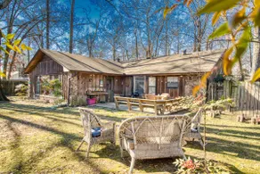 Cozy Home with King Suite. - Image 4