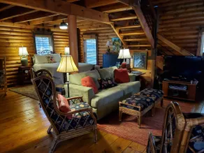 Appalachian Cabin- Trout Stream Firepit Hot Tub - Image 5
