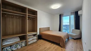 Cozy Urban Heaven with Dedicated Parking Spot - Image 2