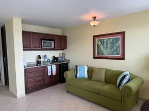 CB3302 Your Apartment in Paradise - Image 3