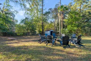 Spacious 4BD - Central Stay with Backyard & Games - Image 5