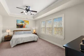 Walkable Heights 3BR Townhome + Putting Green - Image 4