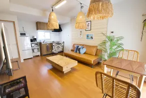Minami-Nuhama Artificial Beach is a 10-minute drive! Free parking available! The interior feels like a tropical resort! * Maximum 7 people * ZA129 - Image 5