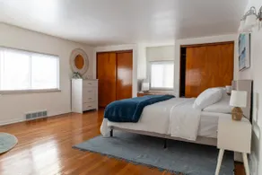 Cozy Home outside Pittsburgh - Image 3