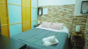 Apartamentos Deluxe Barajas - Image 2