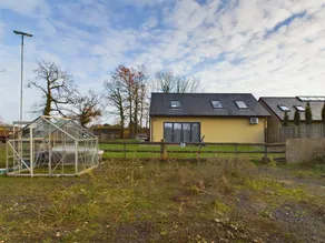Milk Barn - Rustic farm stay - Image 2