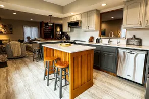 MI CASA- 4 Bd- Mega Playground - Image 3