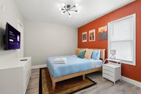 Central 3BR Apt | 3 Min to Cleveland Clinic - Image 3