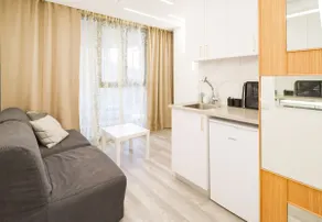 Renovated Studio in the Action 1 - Image 3