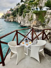Villa Amare with beach and breathtaking views - Image 2