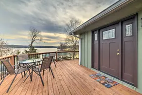Barkley Breeze, Waterfront, Private Dock, Kayaks! - Image 2