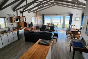 Baywatch Paternoster - The Penthouse - Image 2