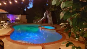 Private Guesthouse with Pool & Spa - Image 4