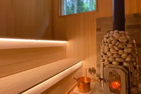 Guest house garbage - room with wood stove & tatami - Image 5