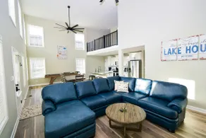 Lake Loft @ 125 - Image 2