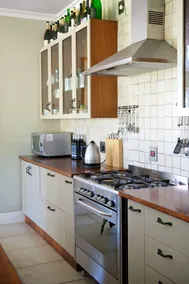 South Hill Vineyards - Villa (6 Bedroom) - Image 4