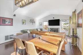 4BR3.5BA w/Epic SJ Valley Views! - Image 4