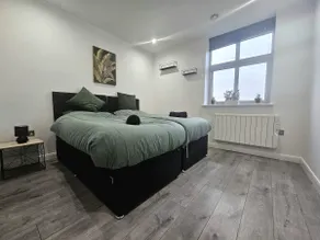 A&J Properties - 2 Bed Flat with Netflix&Disney - Image 5
