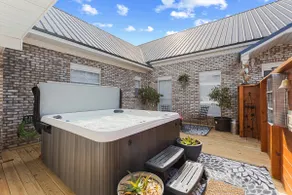 Relaxing Retreat | Pool, Spa, Art Studio, Brkfst - Image 3