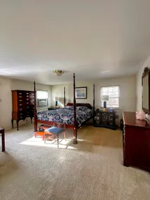 Spacious, lovely Mountain home with private stream - Image 4