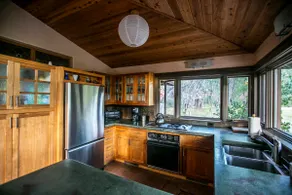40 Acre Retreat i Escalante Canyon - Image 4