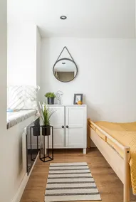 Newly renovated downtown flat - Image 4