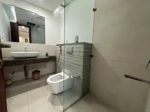 Goldcrest Apartments by Alvis Suite - Free Parking - DHA Phase 4 Lahore - Image 4