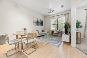 Oaklawn l Prime Location l Free Park - Image 4