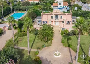 Villa Festosa - Luxury Retreat  - Image 2