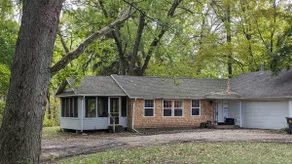 NEW! Beautiful Riverfront Home on 10 Acres! - Image 2