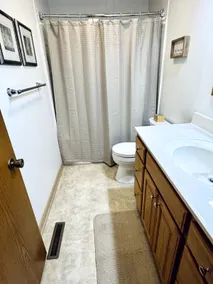 Spacious Tranquil 4BR Home - family entertainment - Image 5