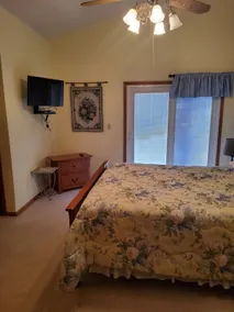 Hydrangea Cottage on Kerr Lake with pvt Boat Dock - Image 3