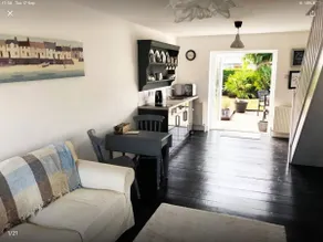 Cadborough Cliff Apartment - Image 5