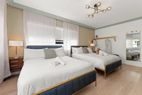Double unit in South Beach, walk to the ocean! - Image 3