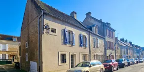 Townhouse close to the sea - Image 2