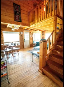 Rustic Riverfront Retreat- Sleeps 8 - Image 4
