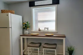 1 BR Grantham Retreat - Image 3