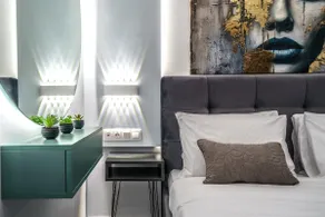 Amelia 1 Luxury Suite - Image 4