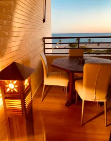 Beachfront apartment - Image 4