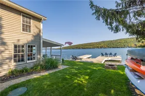 The Cove at Keuka * Waterfront Cottage * - Image 2