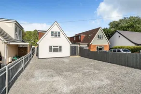 7 BDS, 3 BTH, PRKG-4 M4/329 Contractor Friendly - Image 2