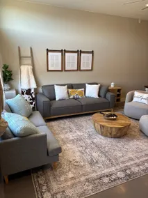 3-Bedroom, 6-Bed Condo w/ Amenities - Image 3