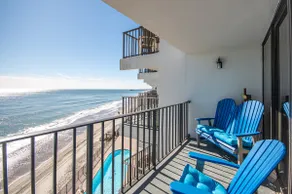 Royal Garden Oceanfront 2BR & 2BA:Blue Water Vista - Image 2