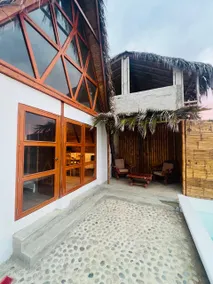 House with oceanfront pool in Zorritos - Image 2