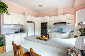 Family Beach House Near Barwon River & Beaches - Image 5