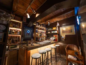 22 Halekula Room 5 Convenient location 9 minutes on foot from Nagai Station, with a restaurant and bar on the 1st floor - Image 3