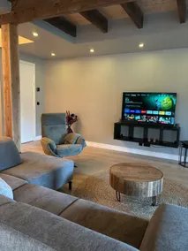 Beautiful spacious home. - Image 5
