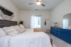 Cozy 2-bedroom apartment in Kansas City North - Image 3
