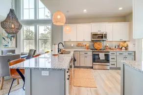 Modern New Home in Wilmington - Image 4