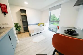 Studio Apartment 1044 - Image 3